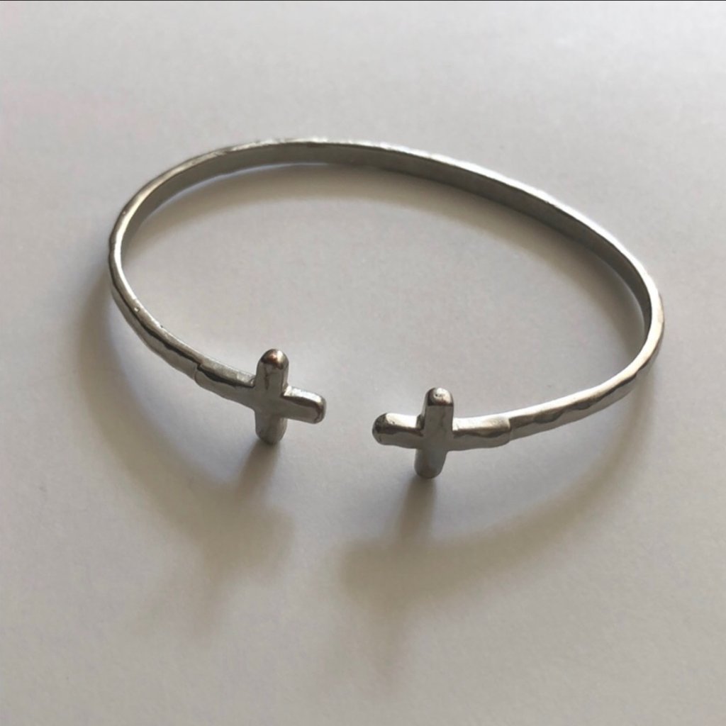 Cross Bracelete